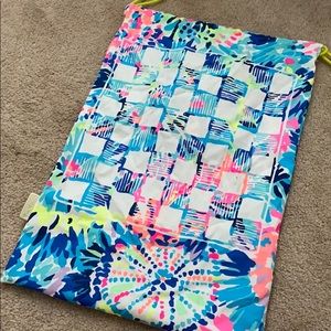 Lilly Pulitzer Beach game board/bag!